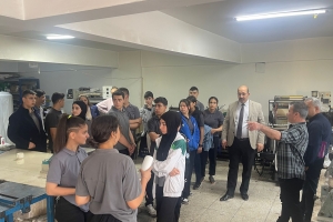 Meslek Lisesi Öğrencilerine Uygulamalı İşyeri Gezisi